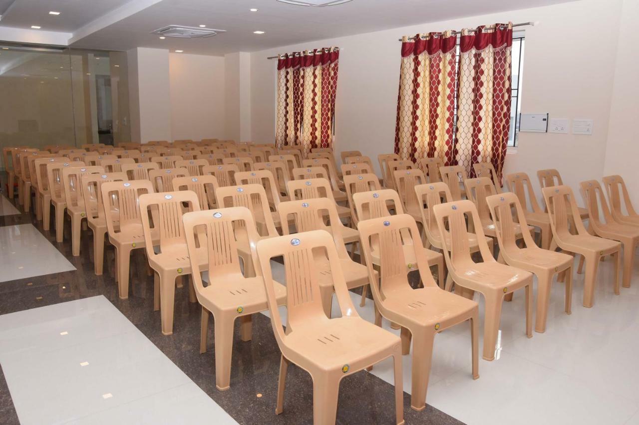 Salem Regency - A Business Stay Eksteriør billede